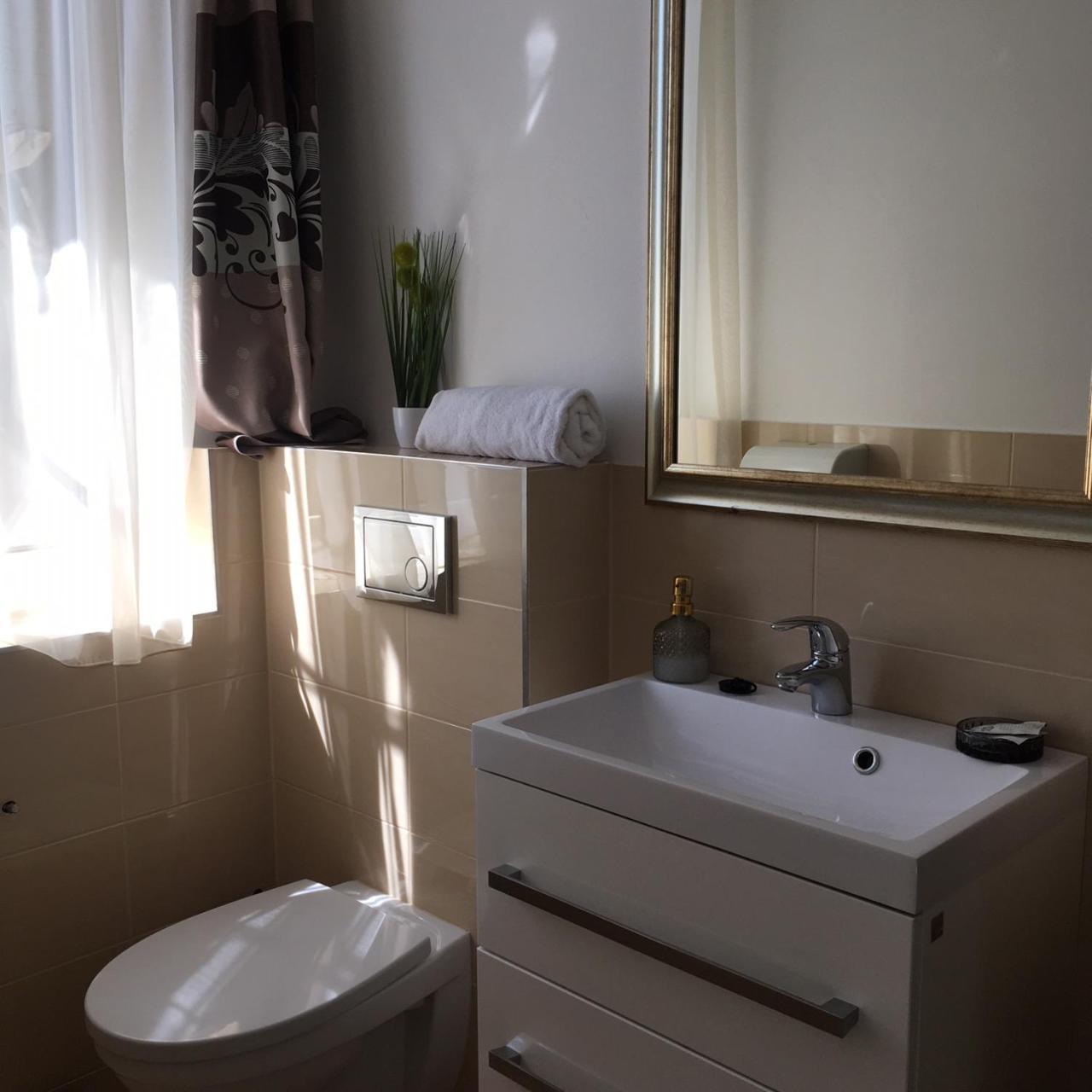 Hotel Forras Komárom Extérieur photo